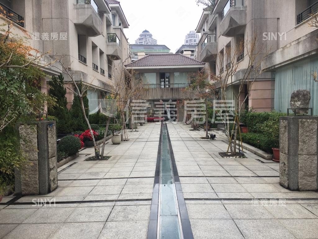 鄉林雲崗社區外觀及周邊環境