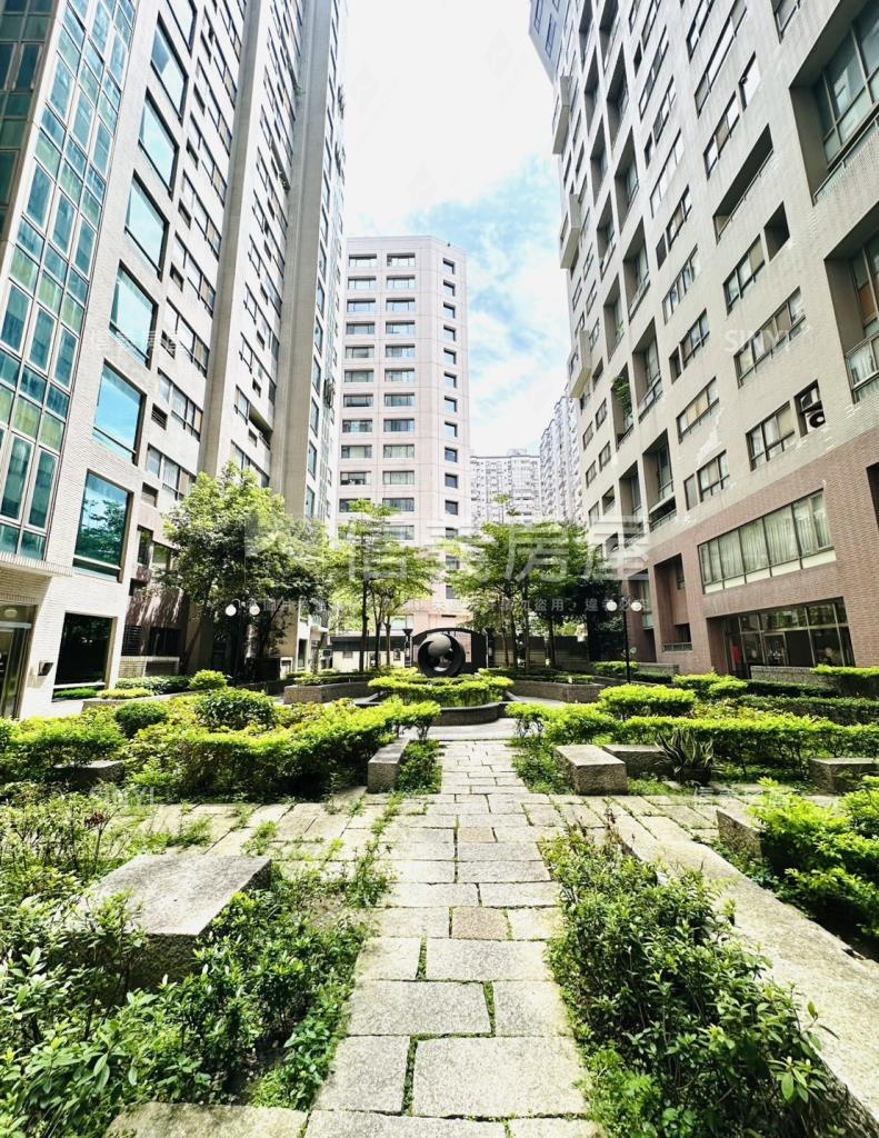 太平洋名人賞社區外觀及周邊環境