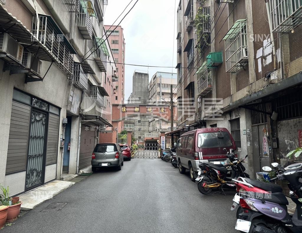 住都境廈社區外觀及周邊環境