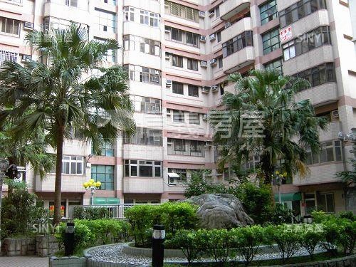 城東巨星社區外觀及周邊環境