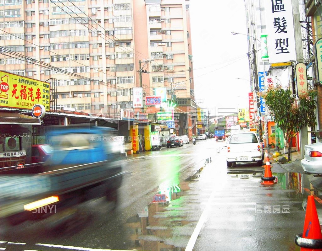 麒麟山莊社區外觀及周邊環境