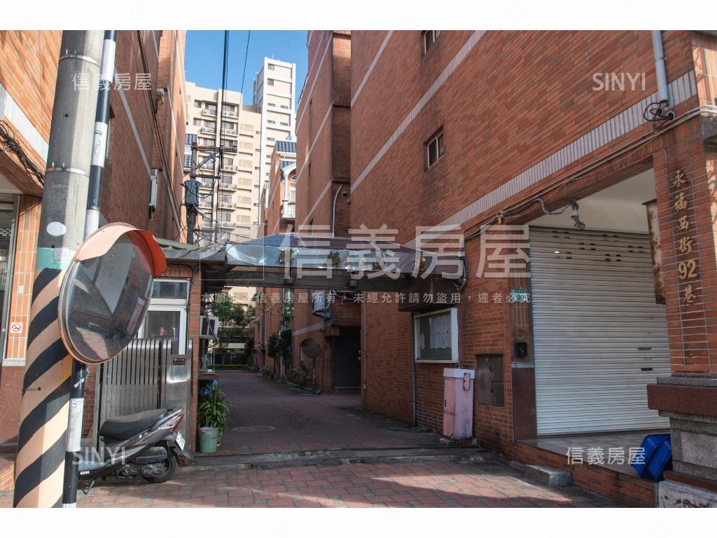 麒麟山莊社區外觀及周邊環境