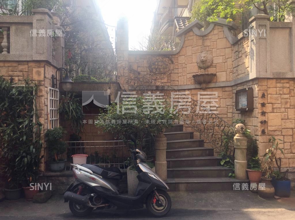 新家坡9期-名園區社區外觀及周邊環境