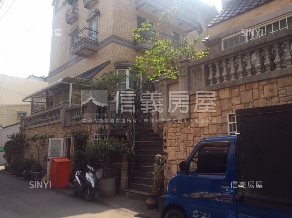新家坡9期-名園區社區外觀及周邊環境