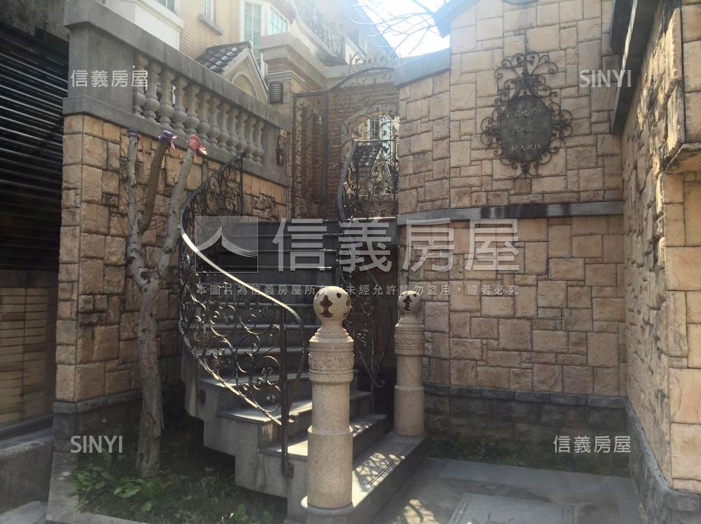 新家坡11期-名人區社區外觀及周邊環境