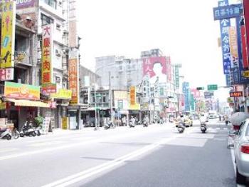 介壽路店面