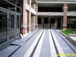 吉品社區外觀及周邊環境