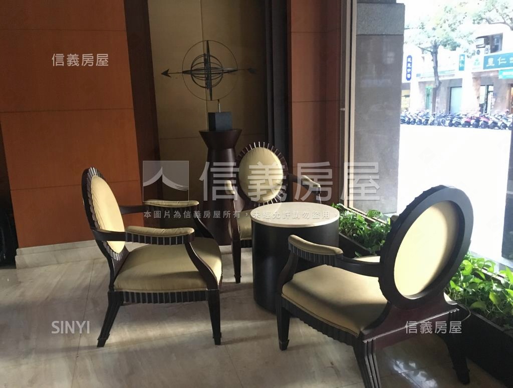 惠宇自在社區外觀及周邊環境