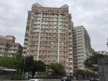 崇倫大廈