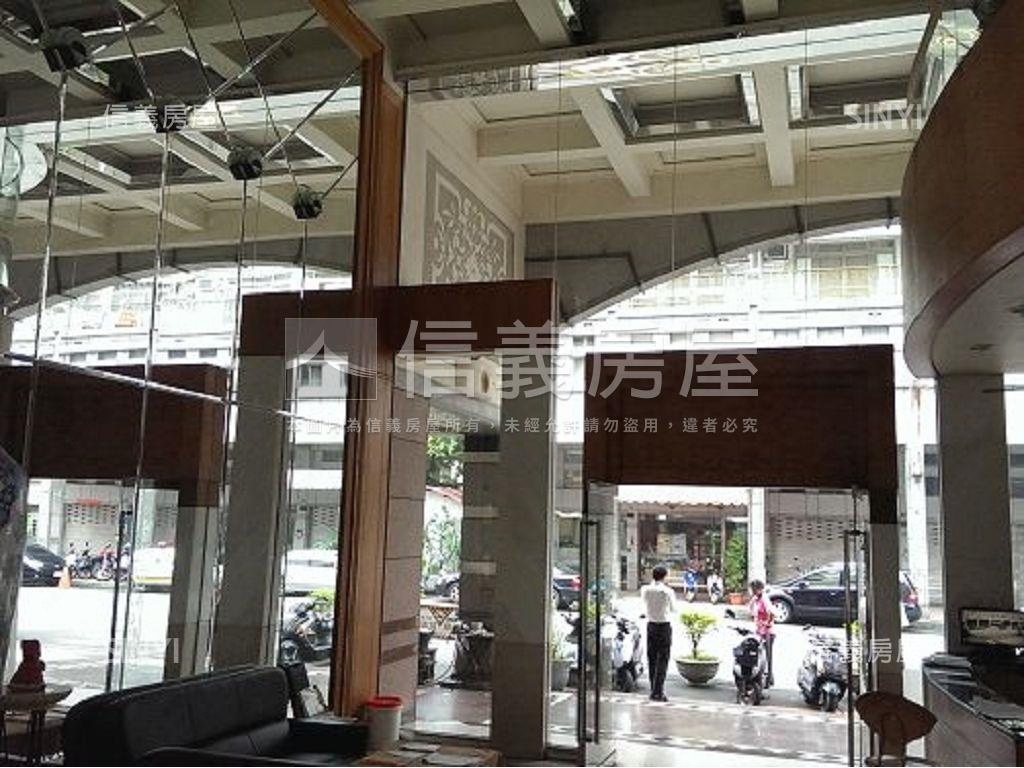 唐宋澄舍社區外觀及周邊環境