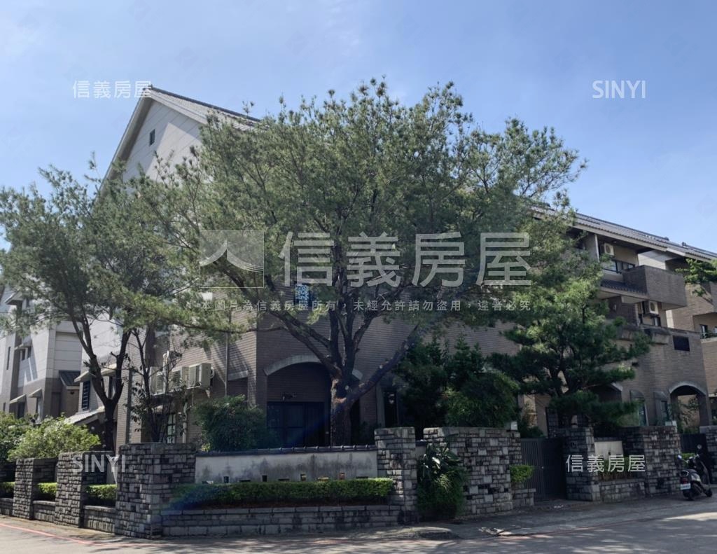 尊爵世家社區外觀及周邊環境