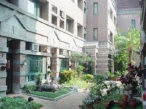 盧森堡公園社區外觀及周邊環境