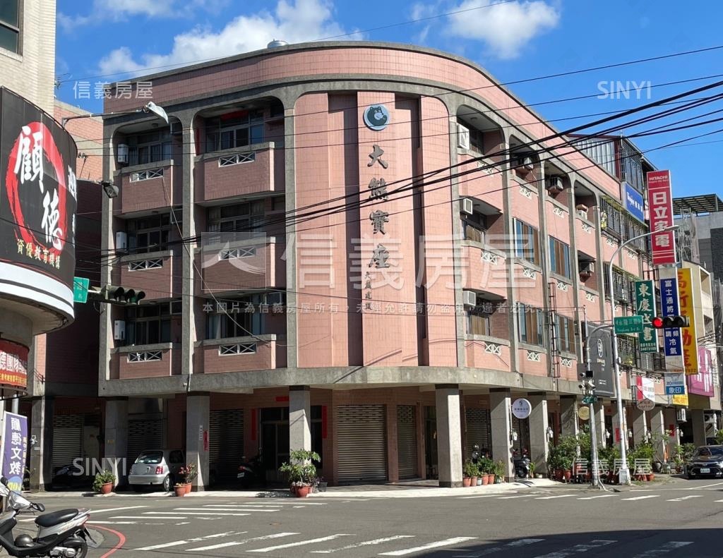 大熊寶座社區外觀及周邊環境