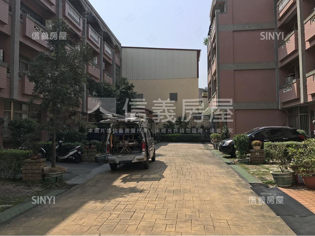 大熊寶座社區外觀及周邊環境