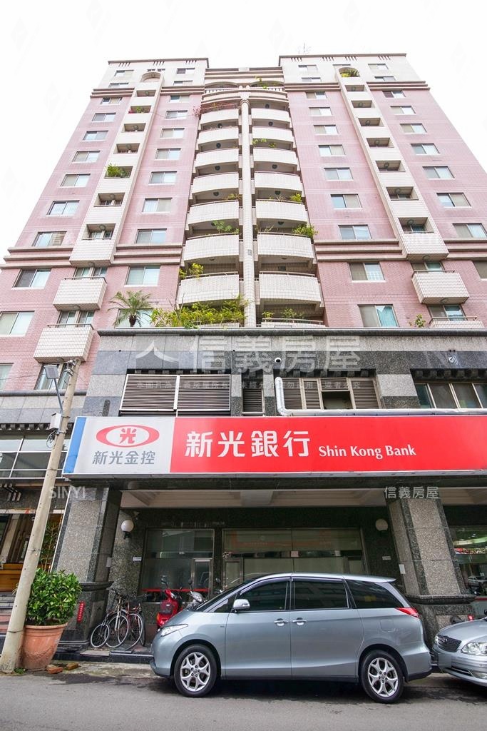 寶裕爵邸社區外觀及周邊環境