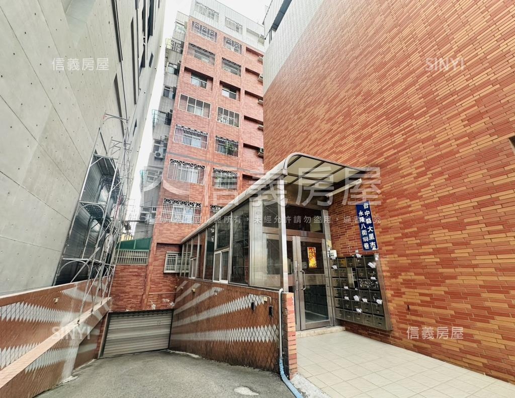 大衛尊爵社區外觀及周邊環境
