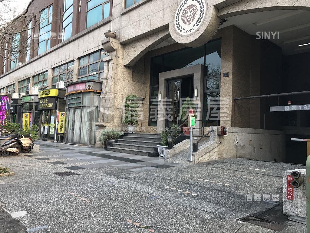 公益精銳社區外觀及周邊環境