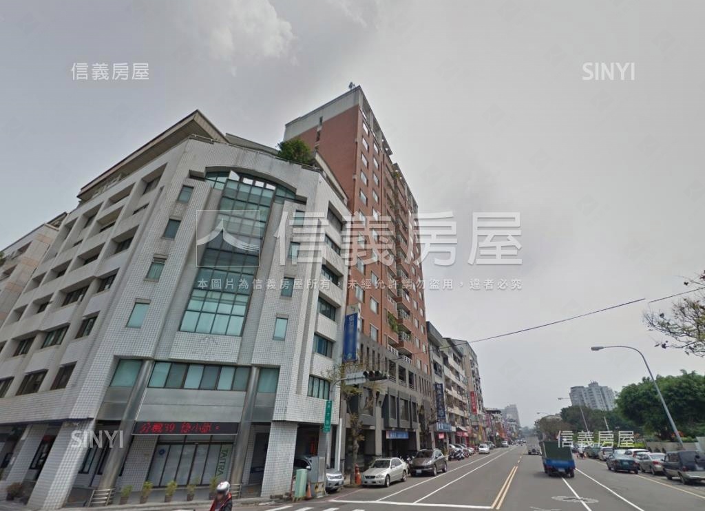 樸實社區外觀及周邊環境