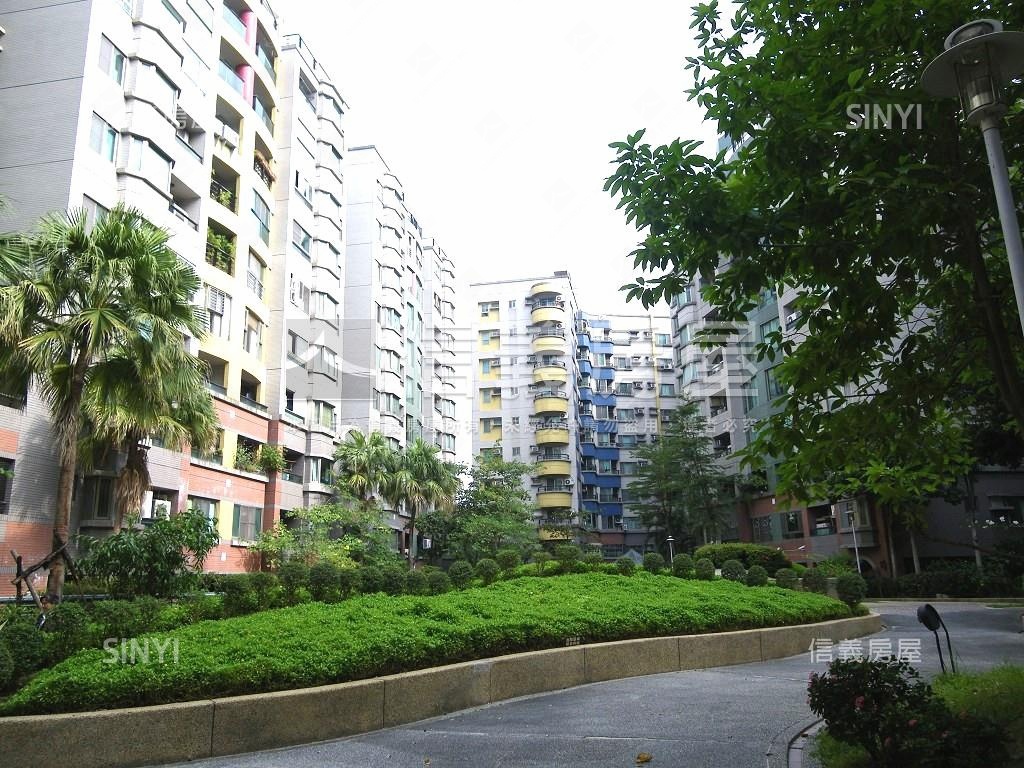 美麗佳園社區外觀及周邊環境