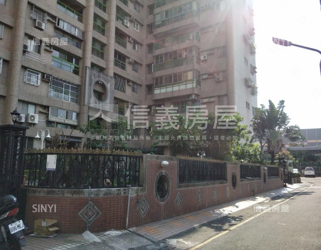 綠視界社區外觀及周邊環境