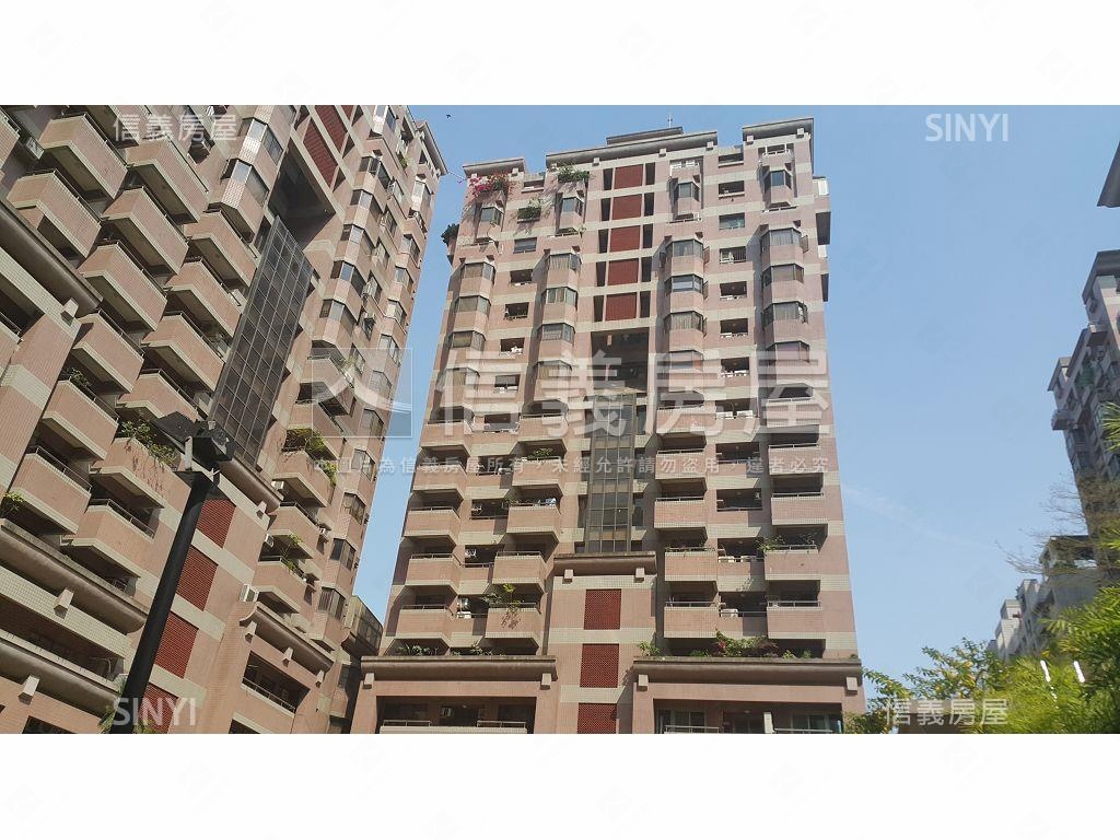長谷天鵝湖社區外觀及周邊環境