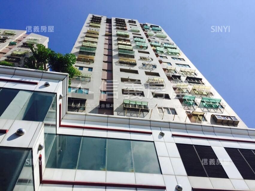 京華富邑社區外觀及周邊環境