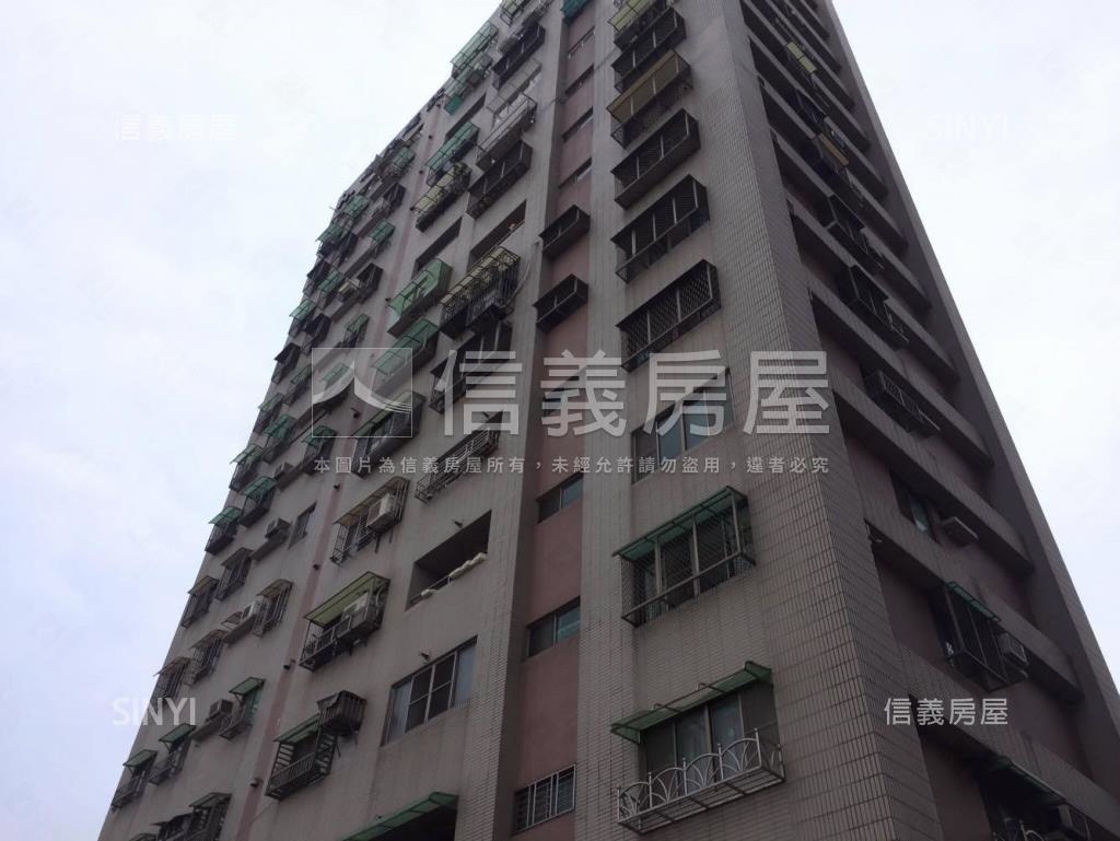 京華富邑社區外觀及周邊環境