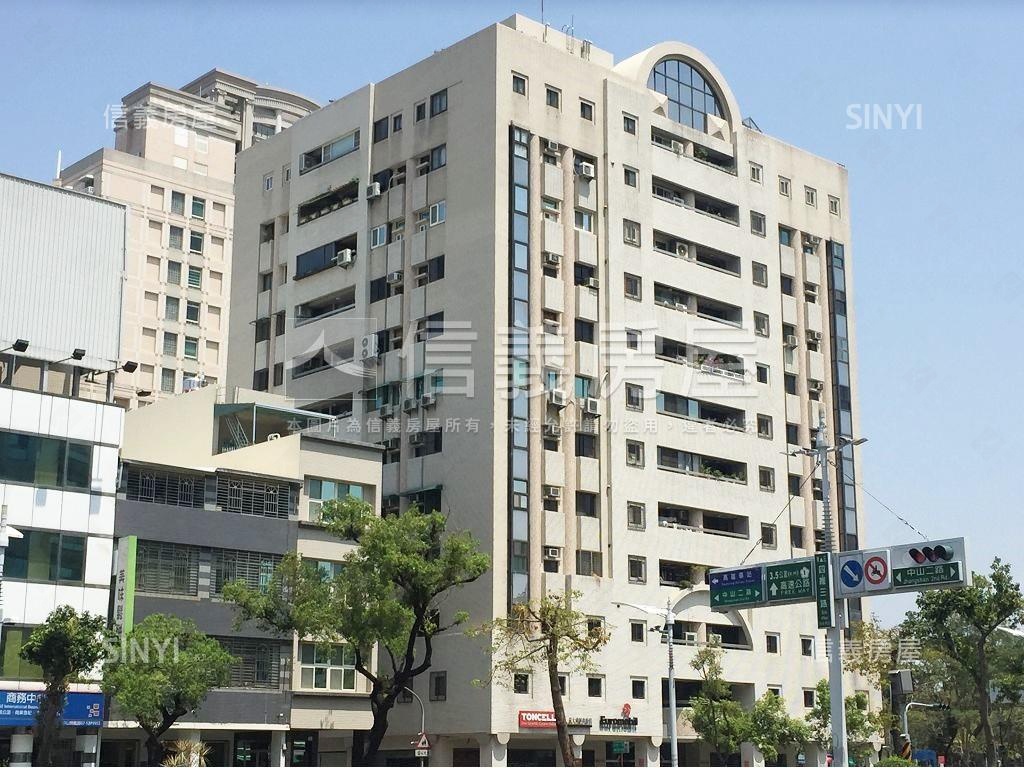 國家四維社區外觀及周邊環境