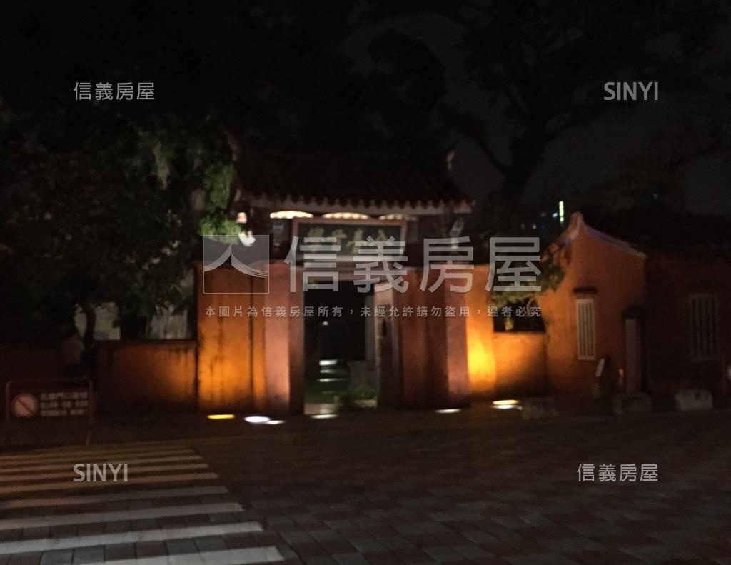 全台首學社區外觀及周邊環境