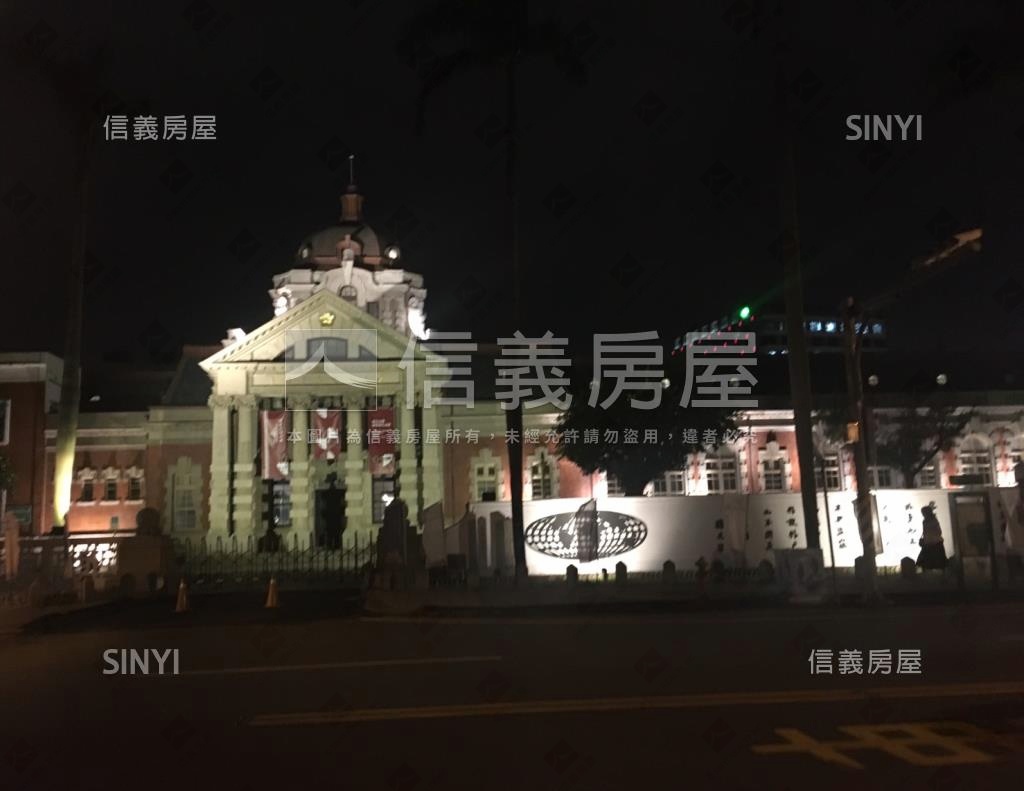 全台首學社區外觀及周邊環境