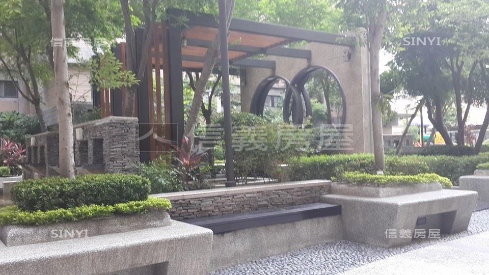北京陽光藝花園社區外觀及周邊環境