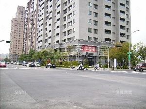 全誠藝術館社區外觀及周邊環境