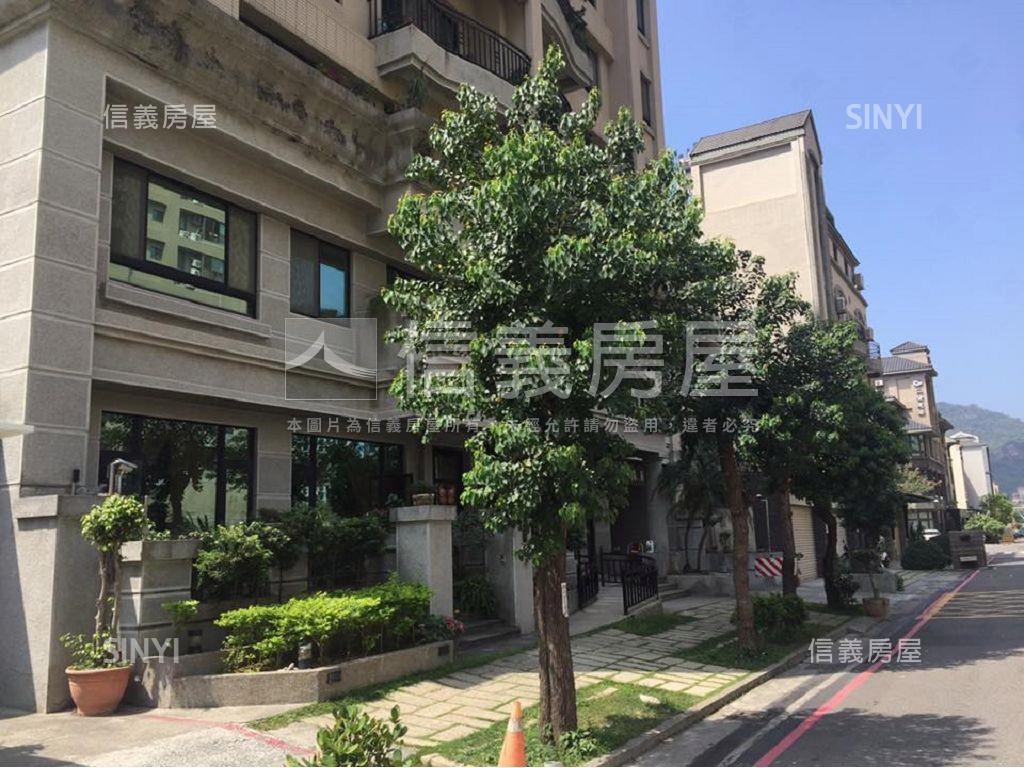 麗晶采石社區外觀及周邊環境