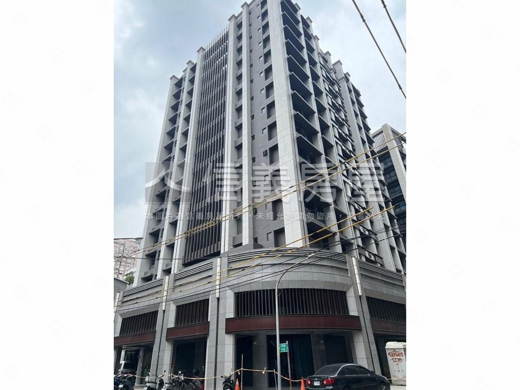 四季行館社區外觀及周邊環境