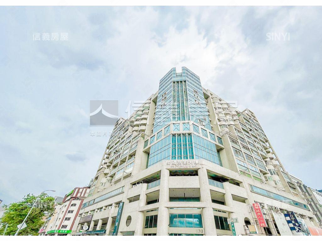 俊國商業大樓社區外觀及周邊環境