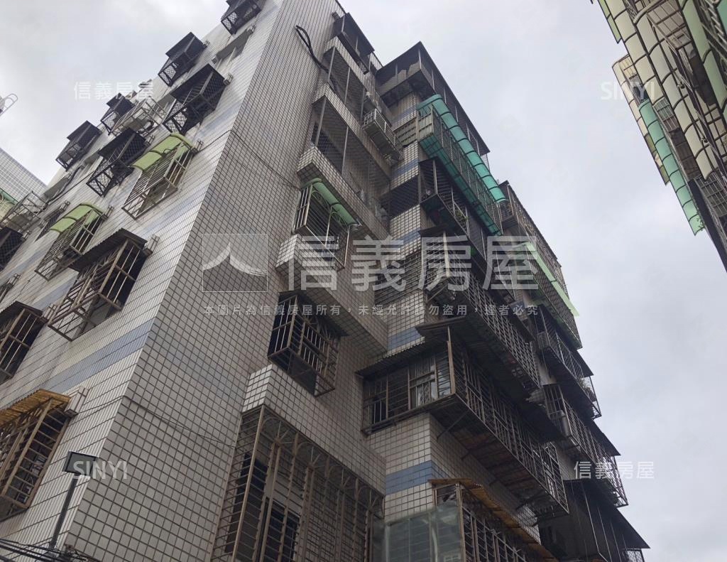 安和路華廈社區外觀及周邊環境