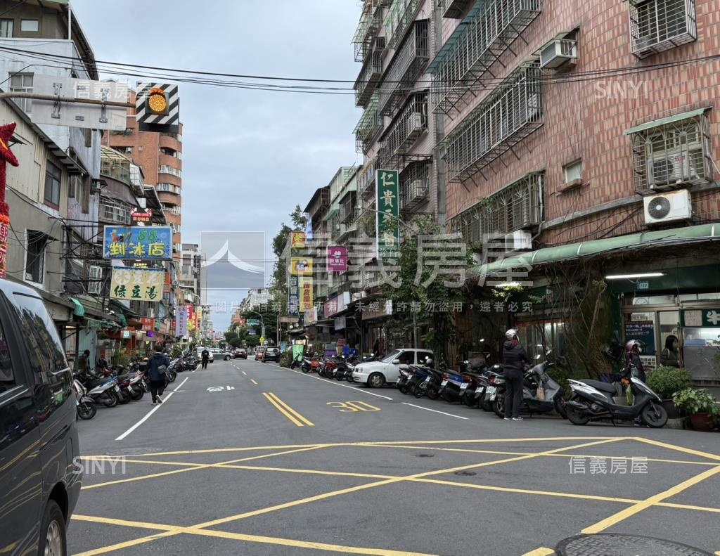 大智街華廈社區外觀及周邊環境
