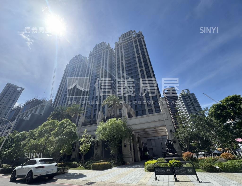 鴻苑社區外觀及周邊環境