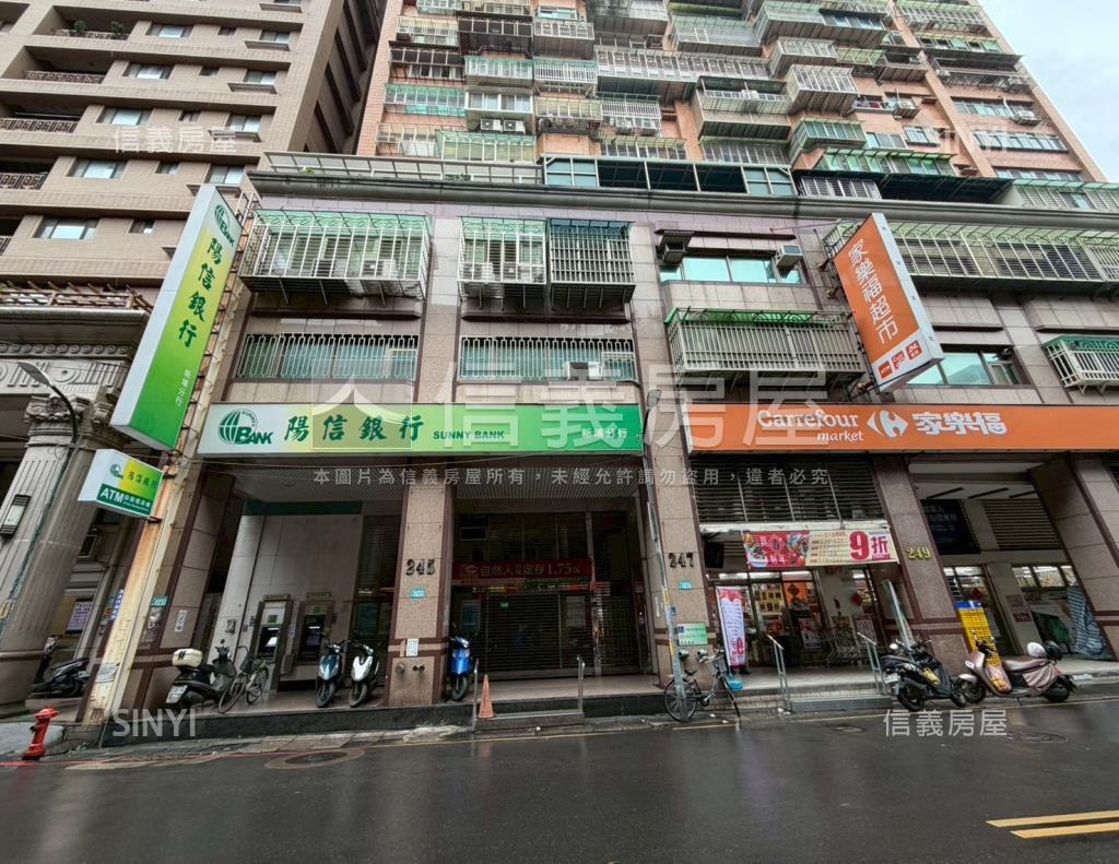 四維大廈社區外觀及周邊環境