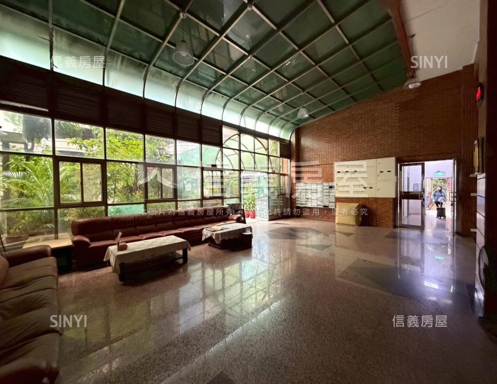 四維大廈社區外觀及周邊環境