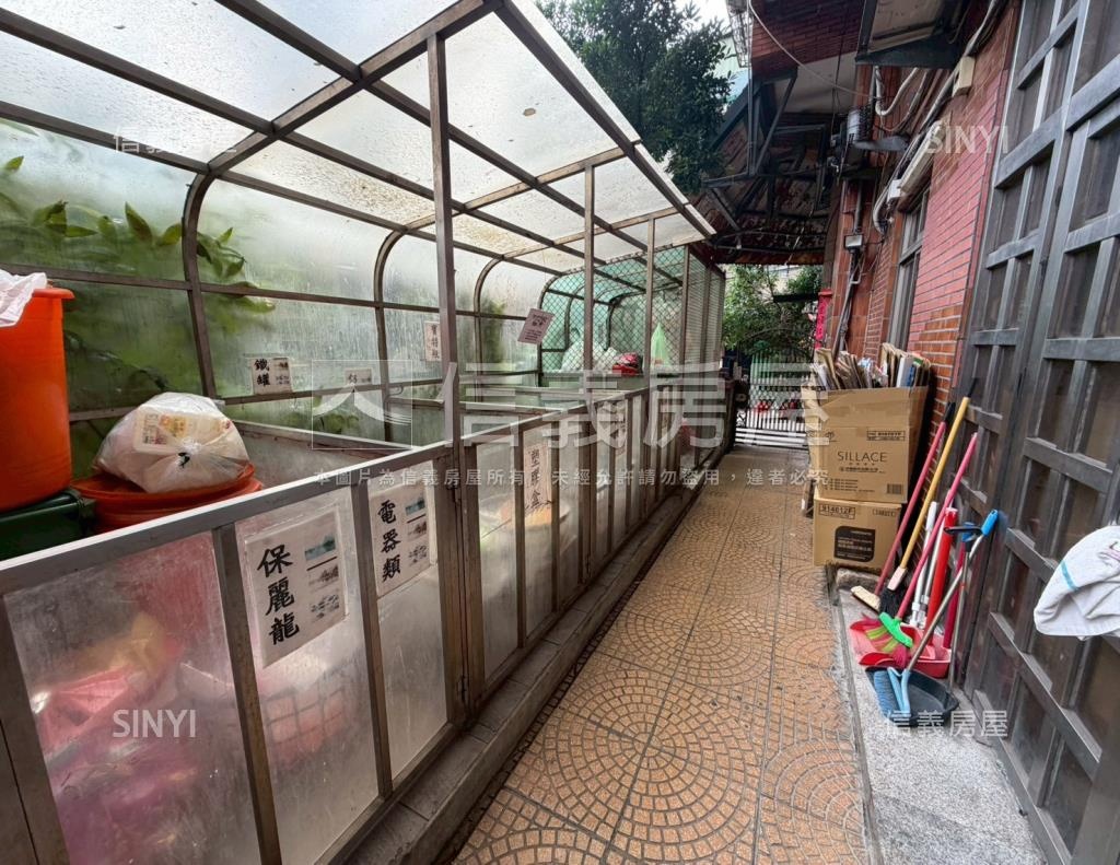 四維大廈社區外觀及周邊環境