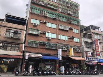 龍門路華廈