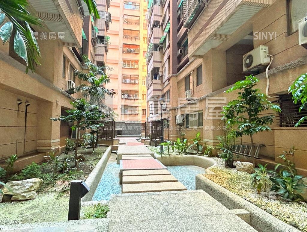 景秀山林社區外觀及周邊環境