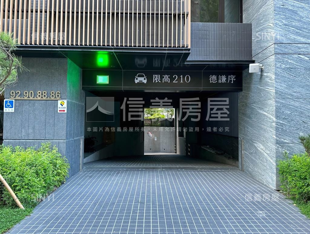 德謙序社區外觀及周邊環境
