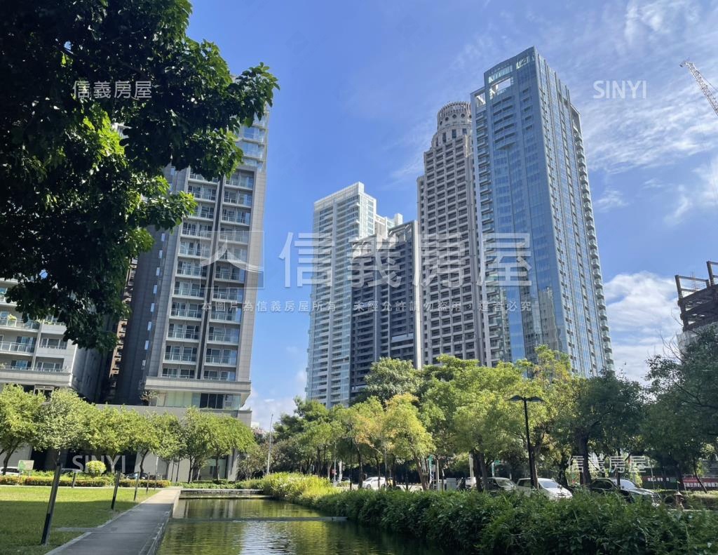 市政1號院社區外觀及周邊環境