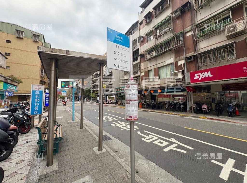 漢鴻經典社區外觀及周邊環境