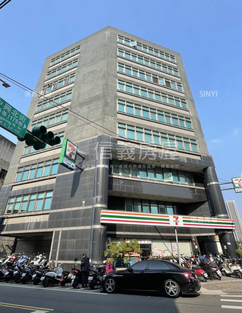 豪邁社區外觀及周邊環境