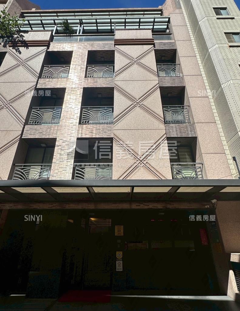 上群信義社區外觀及周邊環境