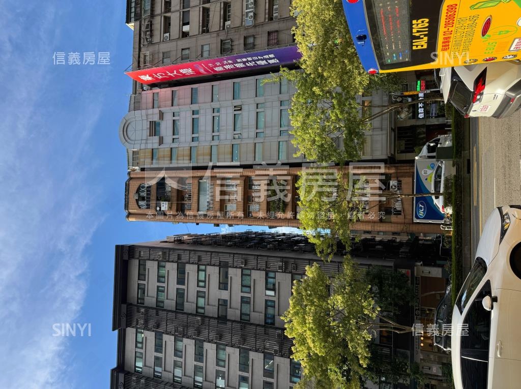 員慶信義社區外觀及周邊環境