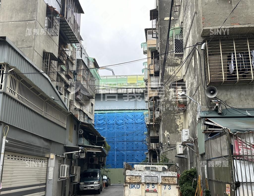 坤原新吉祥社區外觀及周邊環境